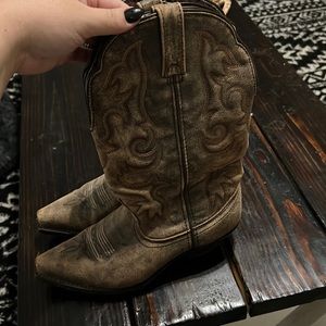 Laredo women’s cowboy boots wide leg